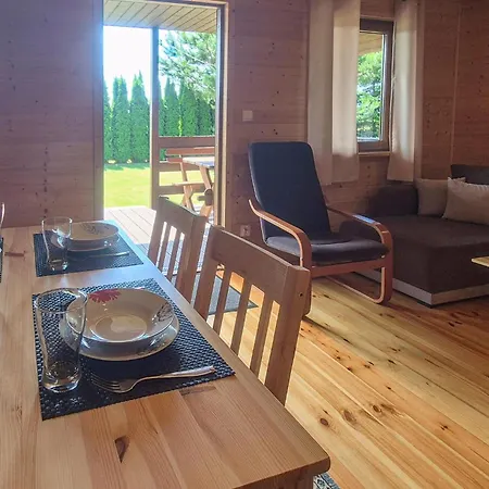 Gorgeous Home In Jezierzany